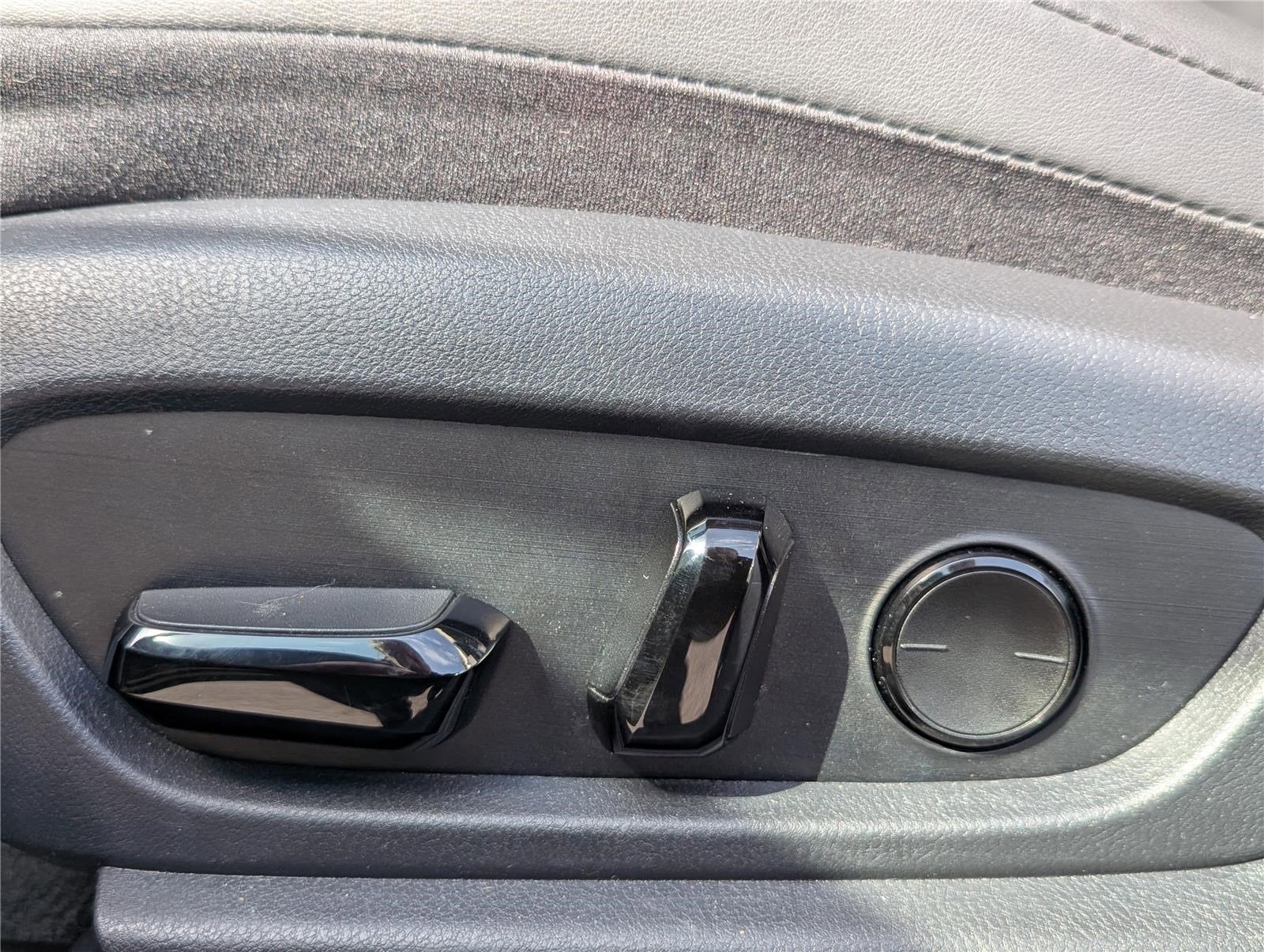 2025 Lexus ES ES 300h