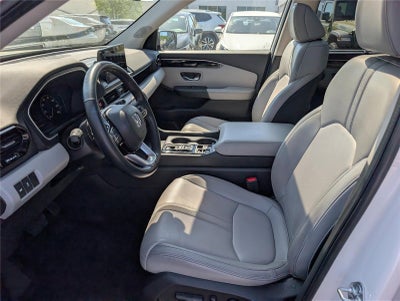 2023 Honda Pilot Touring