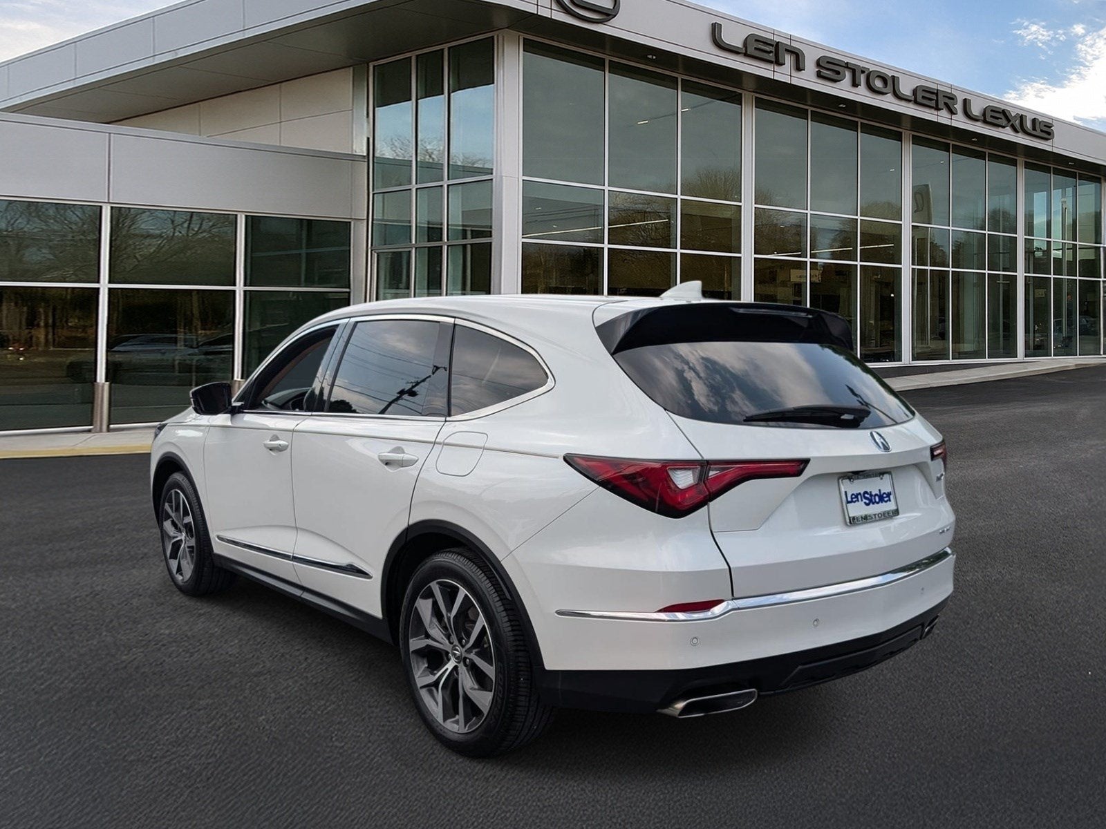 2022 Acura MDX w/Technology Package