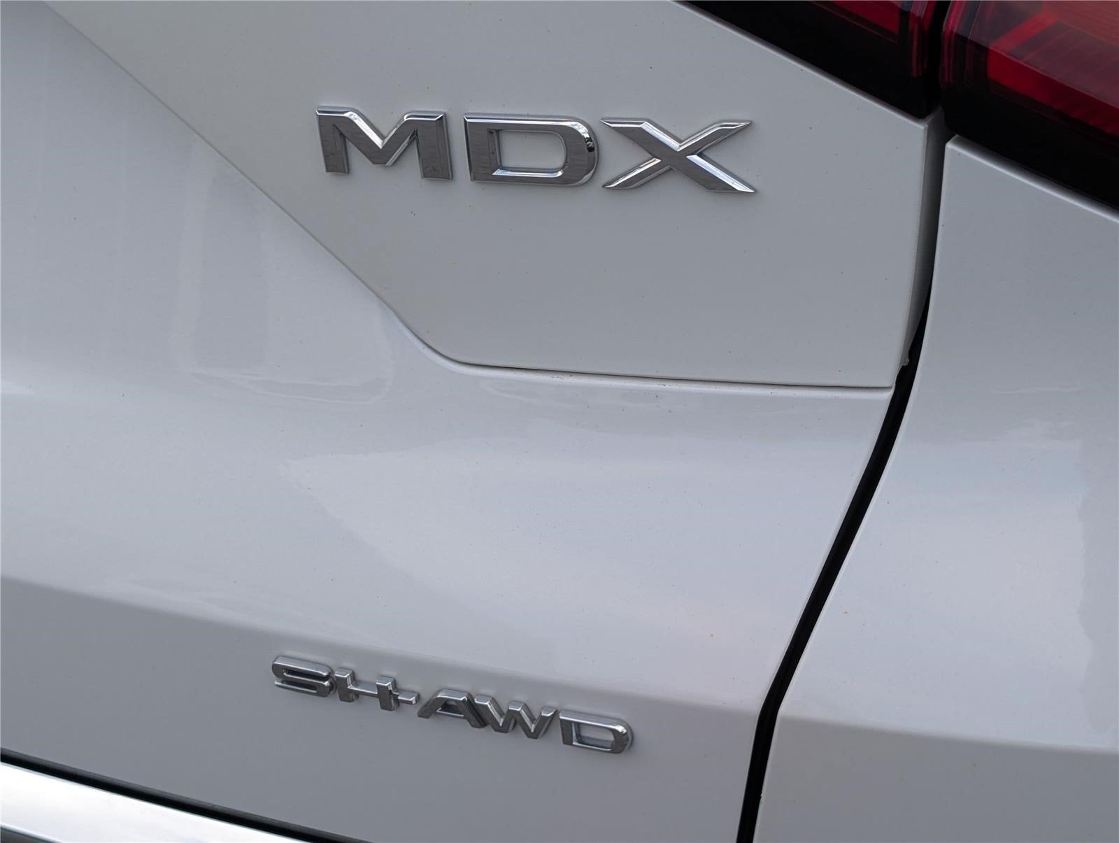 2022 Acura MDX w/Technology Package