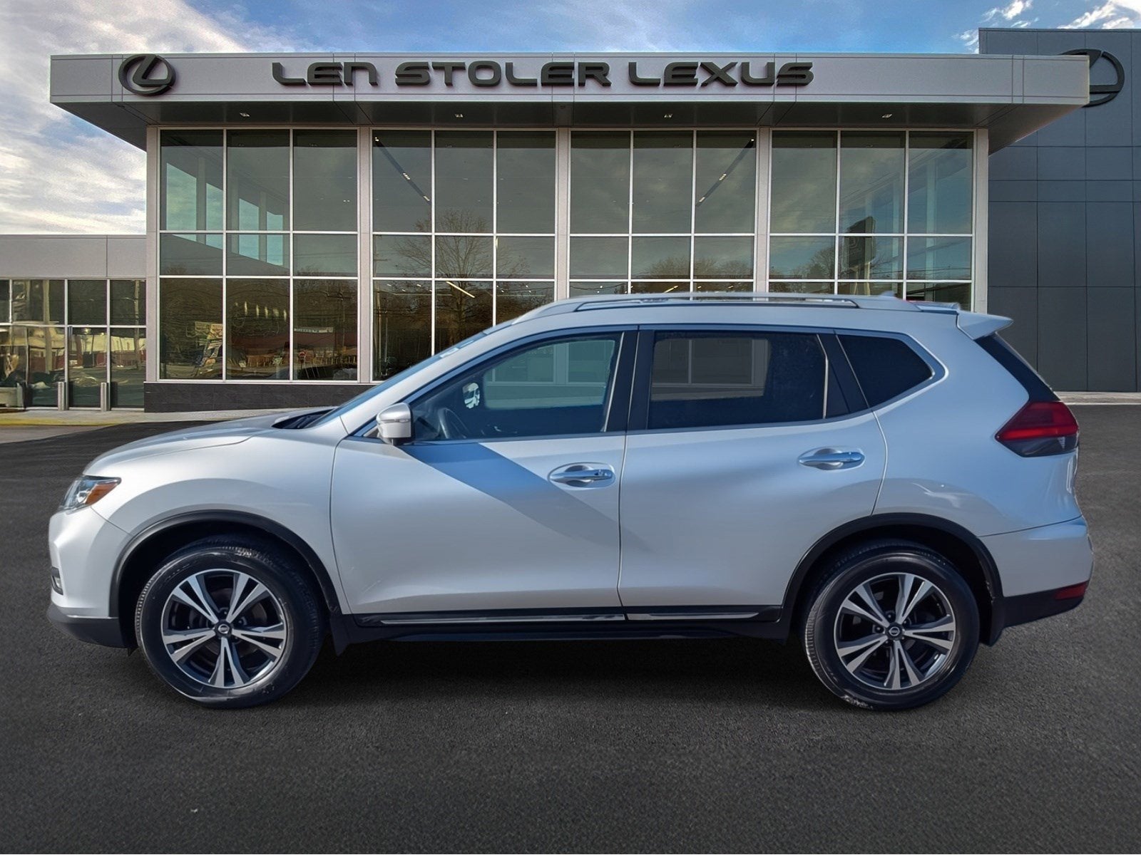 2017 Nissan Rogue SL