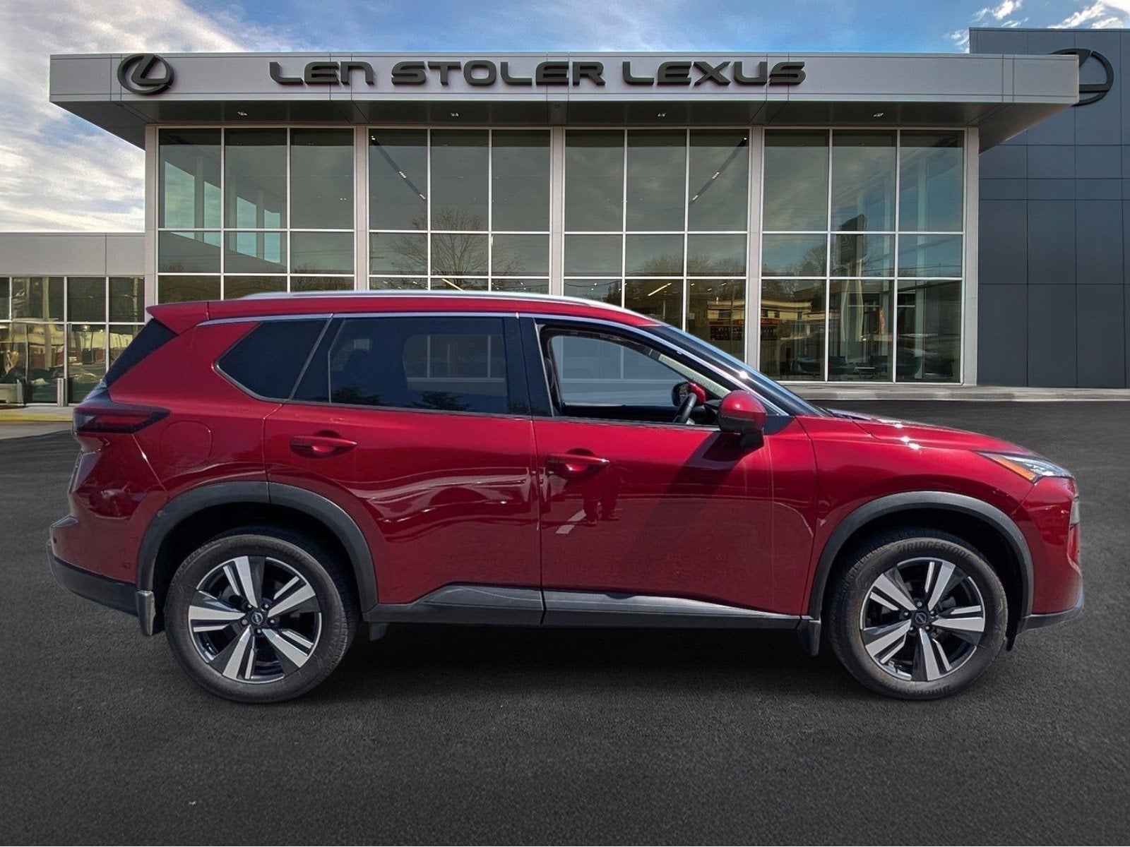 2024 Nissan Rogue SL
