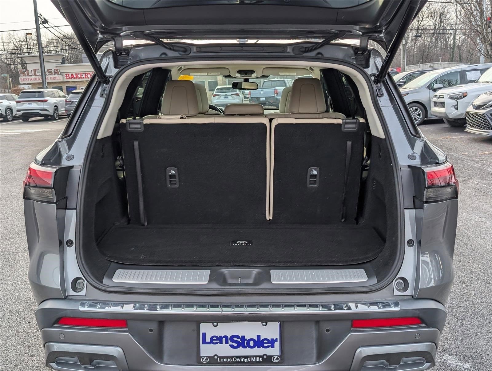 2022 INFINITI QX60 LUXE