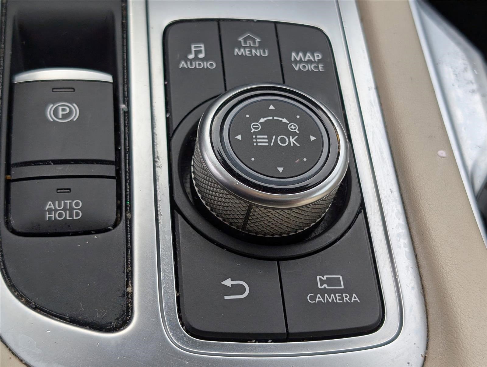 2022 INFINITI QX60 LUXE