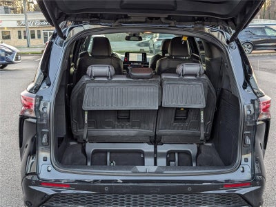 2024 Toyota Sienna XSE