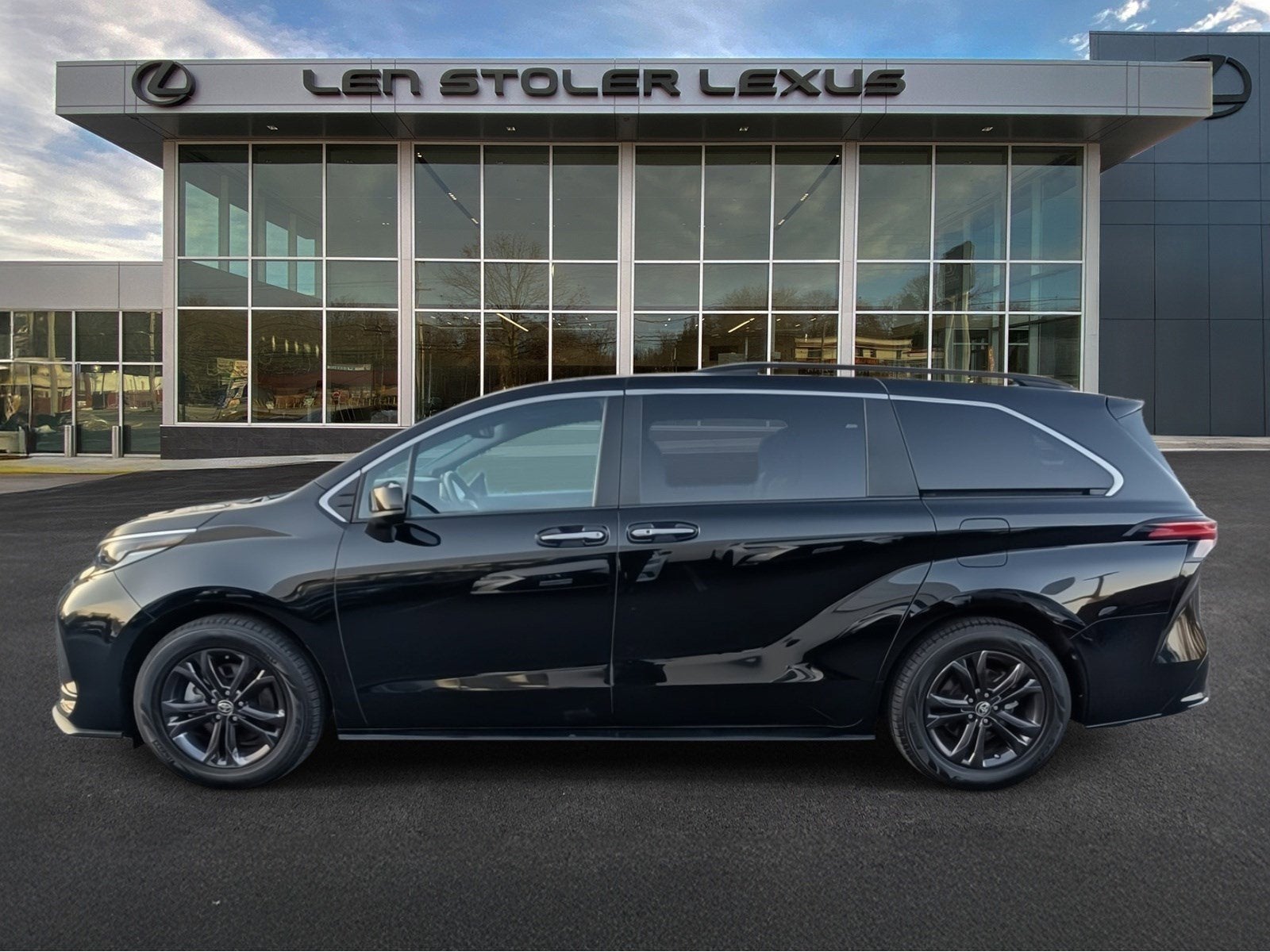 2024 Toyota Sienna XSE