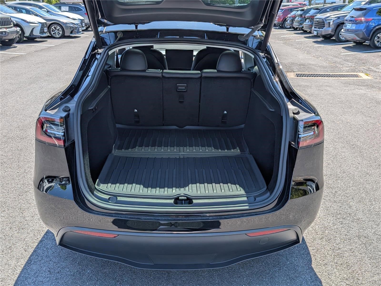 2024 Tesla Model Y Long Range