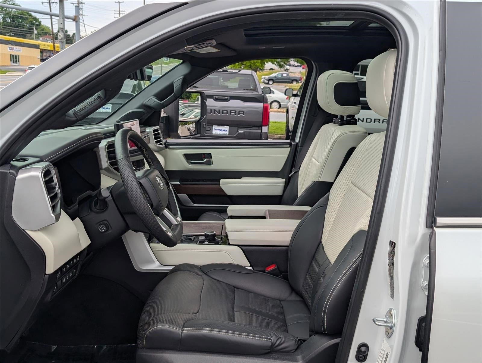 2024 Toyota Sequoia Capstone