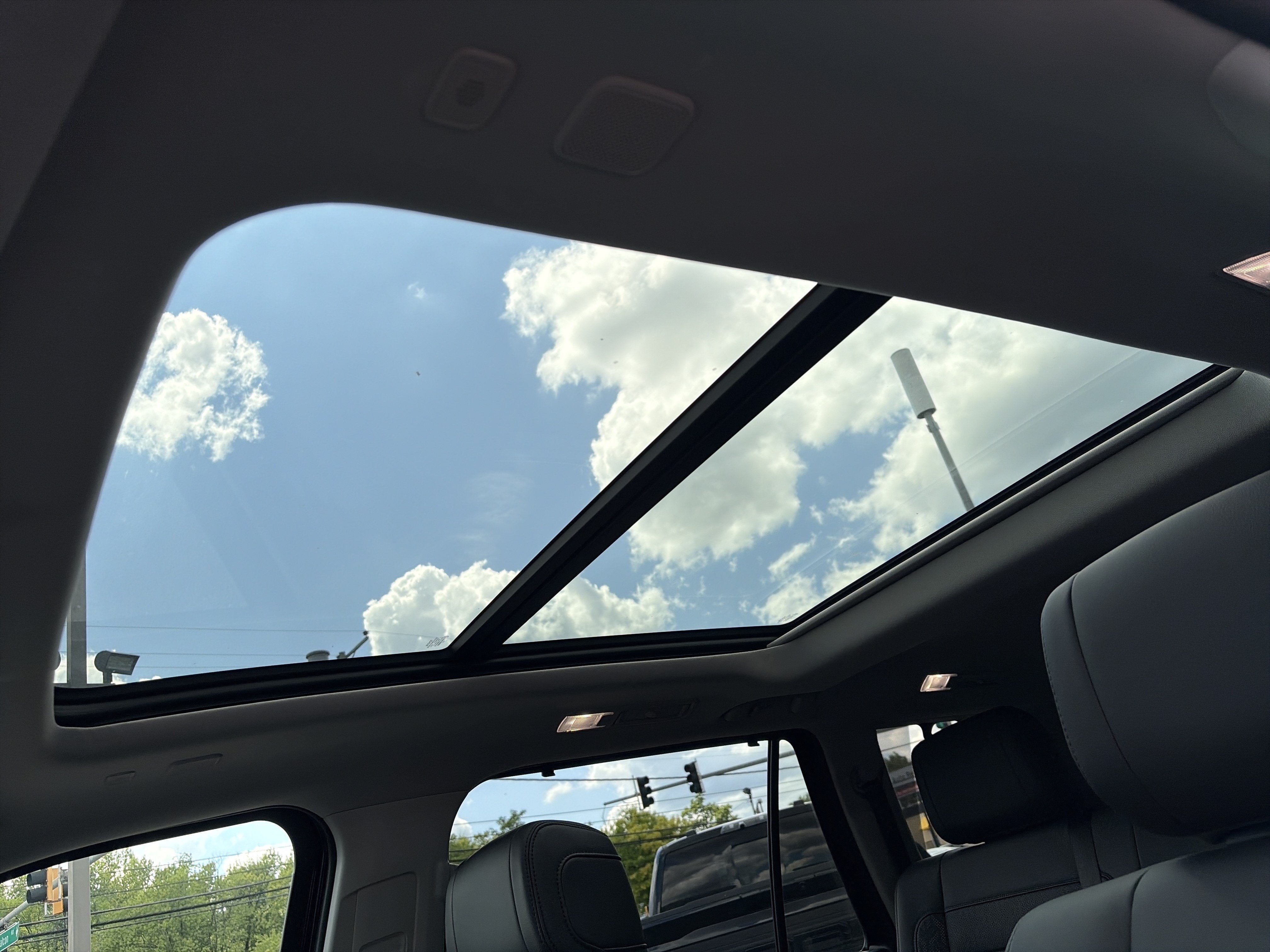 2023 Toyota Sequoia SR5