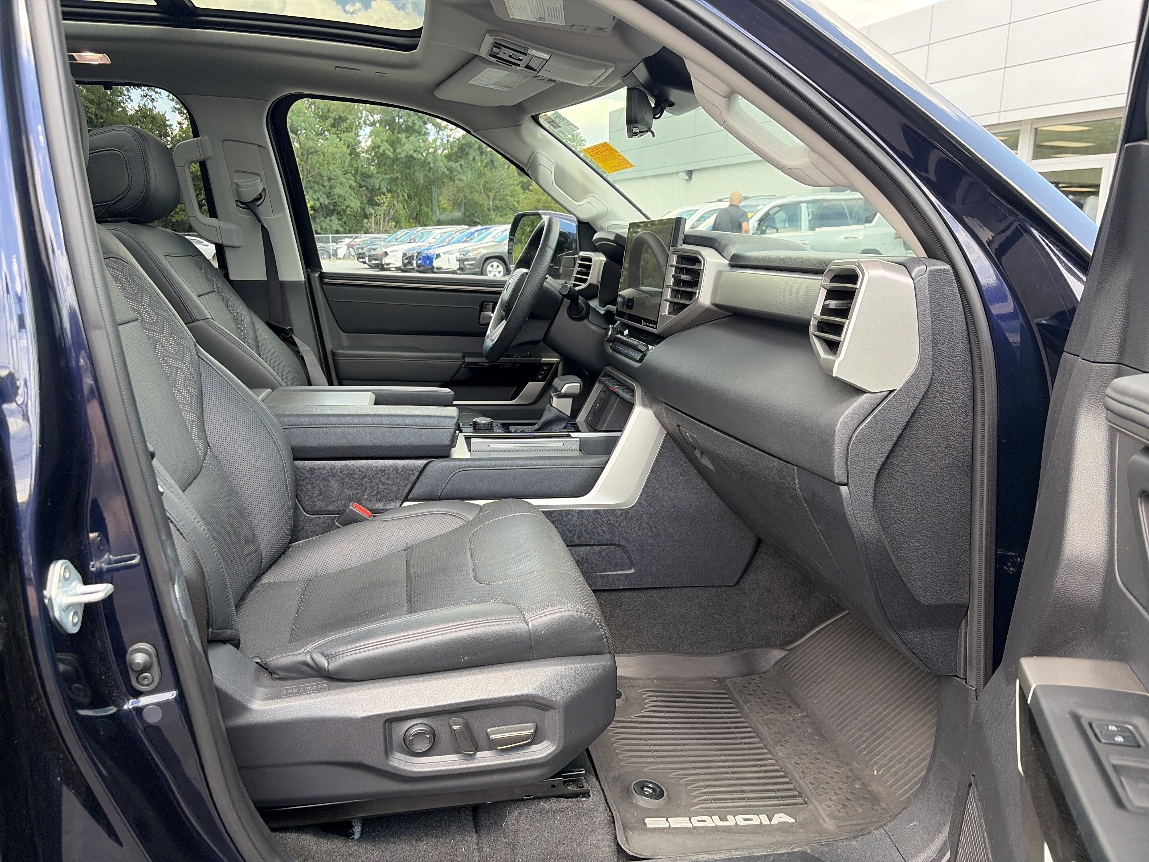 2023 Toyota Sequoia SR5