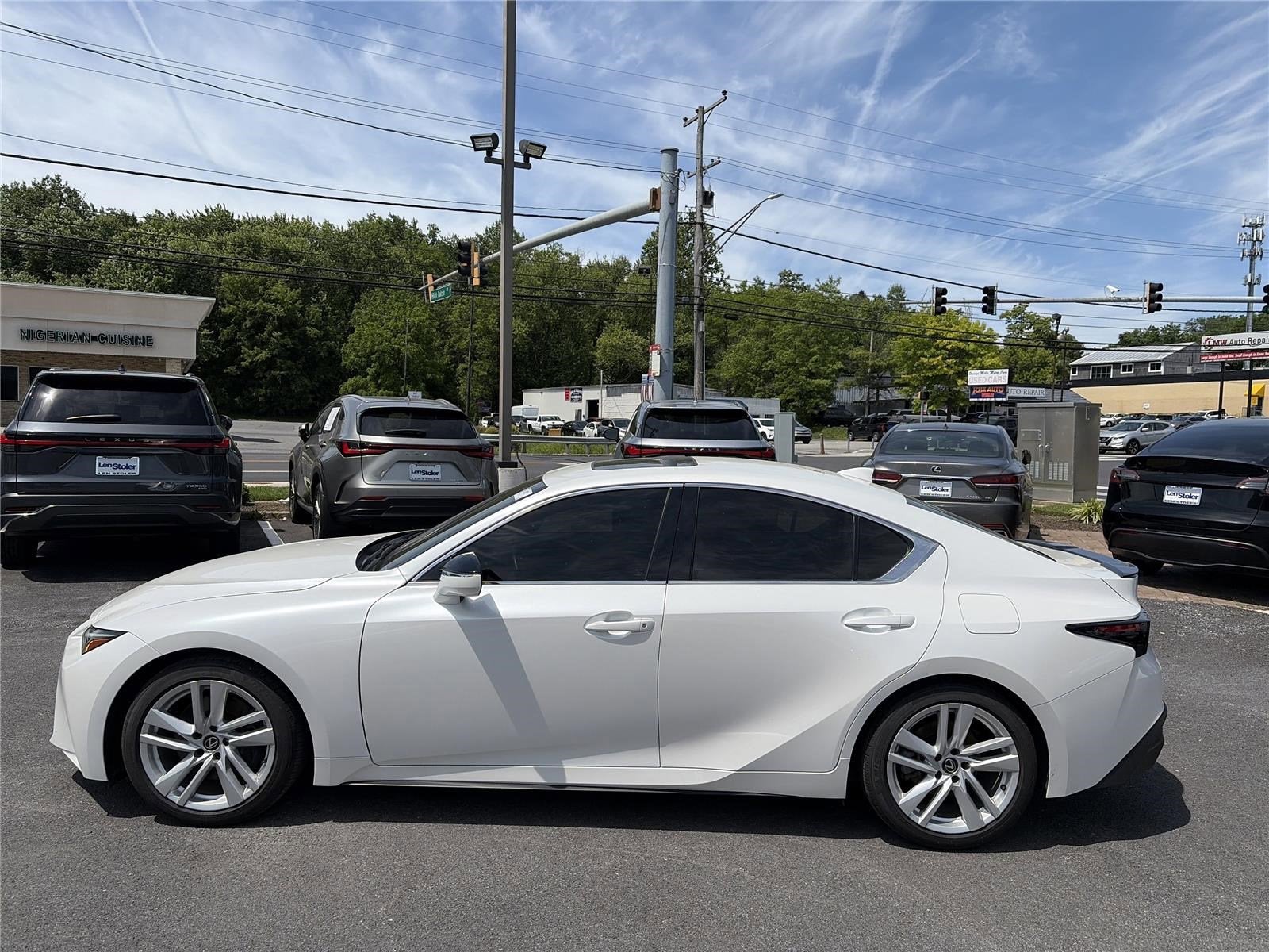 2024 Lexus IS 300 RWD