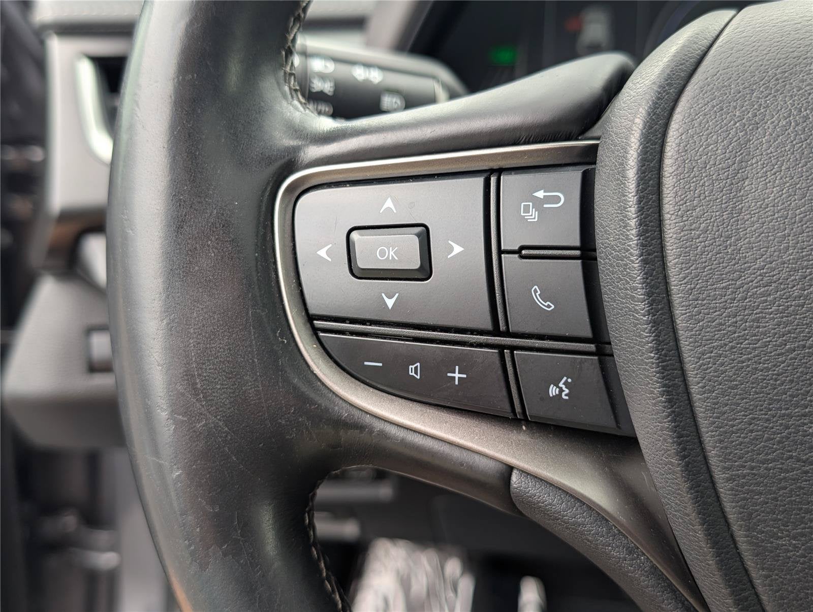 2021 Lexus UX 250h AWD
