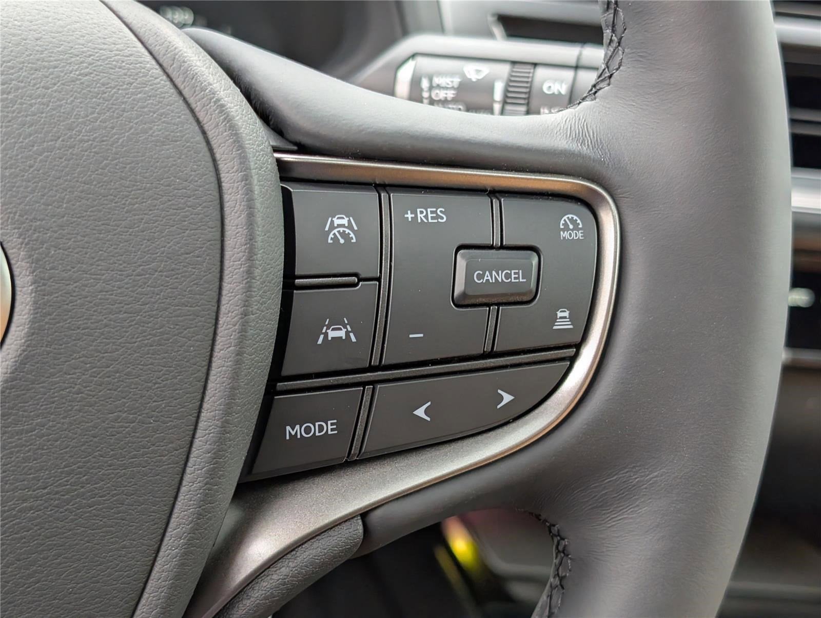 2026 Lexus UX 300h AWD