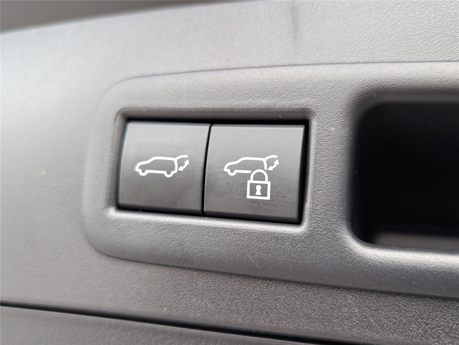 2025 Lexus UX UX 300h Premium