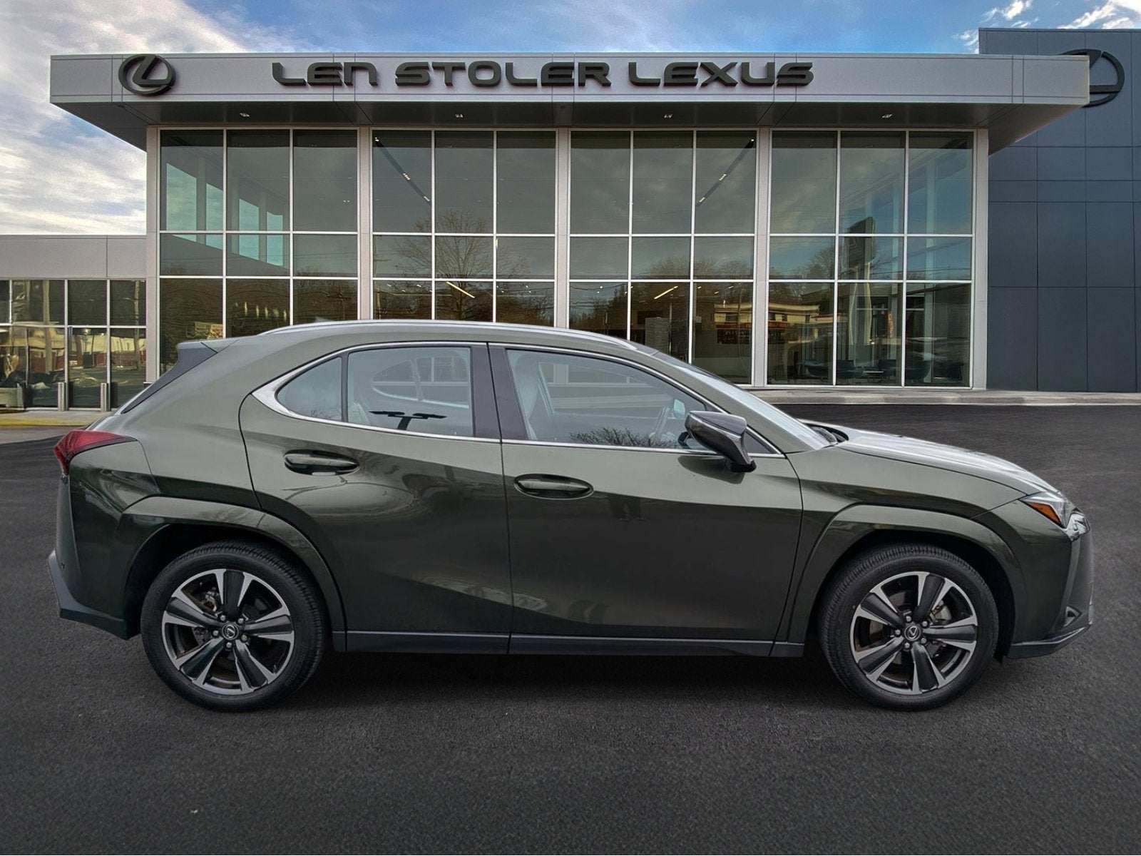 2025 Lexus UX UX 300h Premium