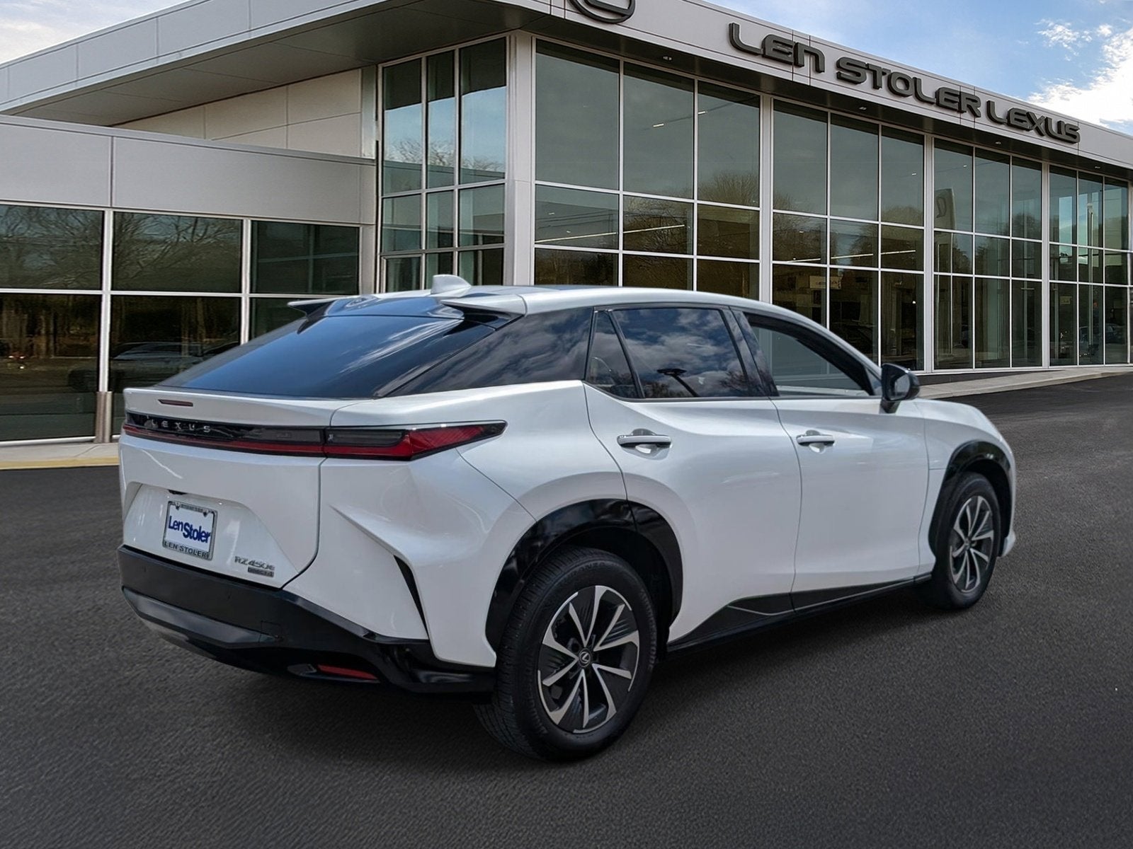 2023 Lexus RZ RZ 450e Premium