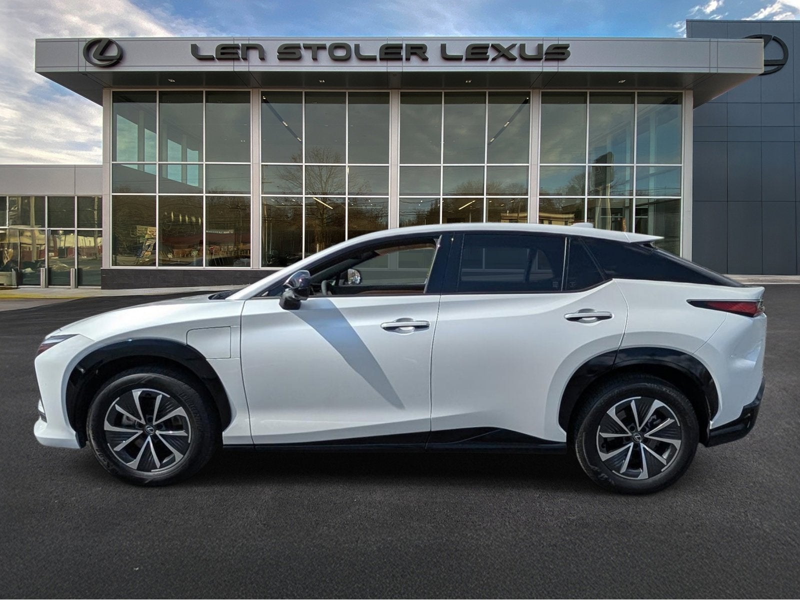 2023 Lexus RZ RZ 450e Premium