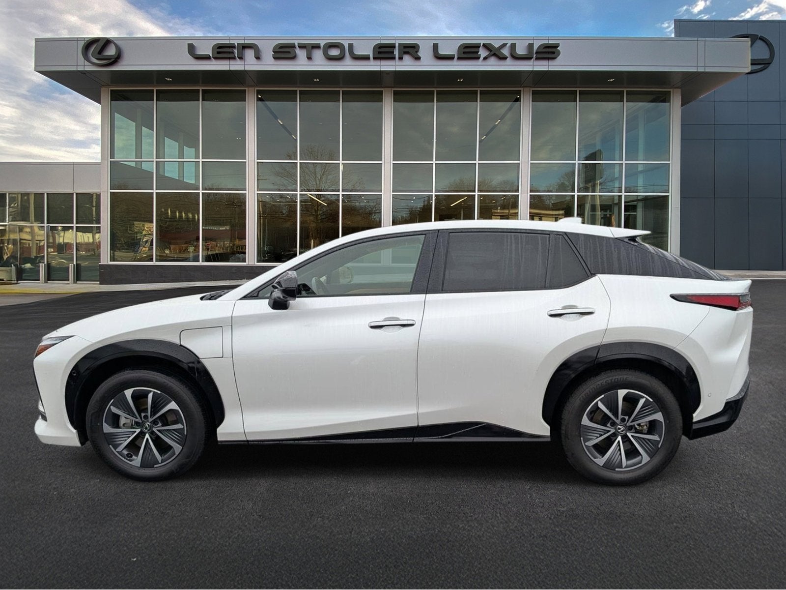 2023 Lexus RZ RZ 450e Premium