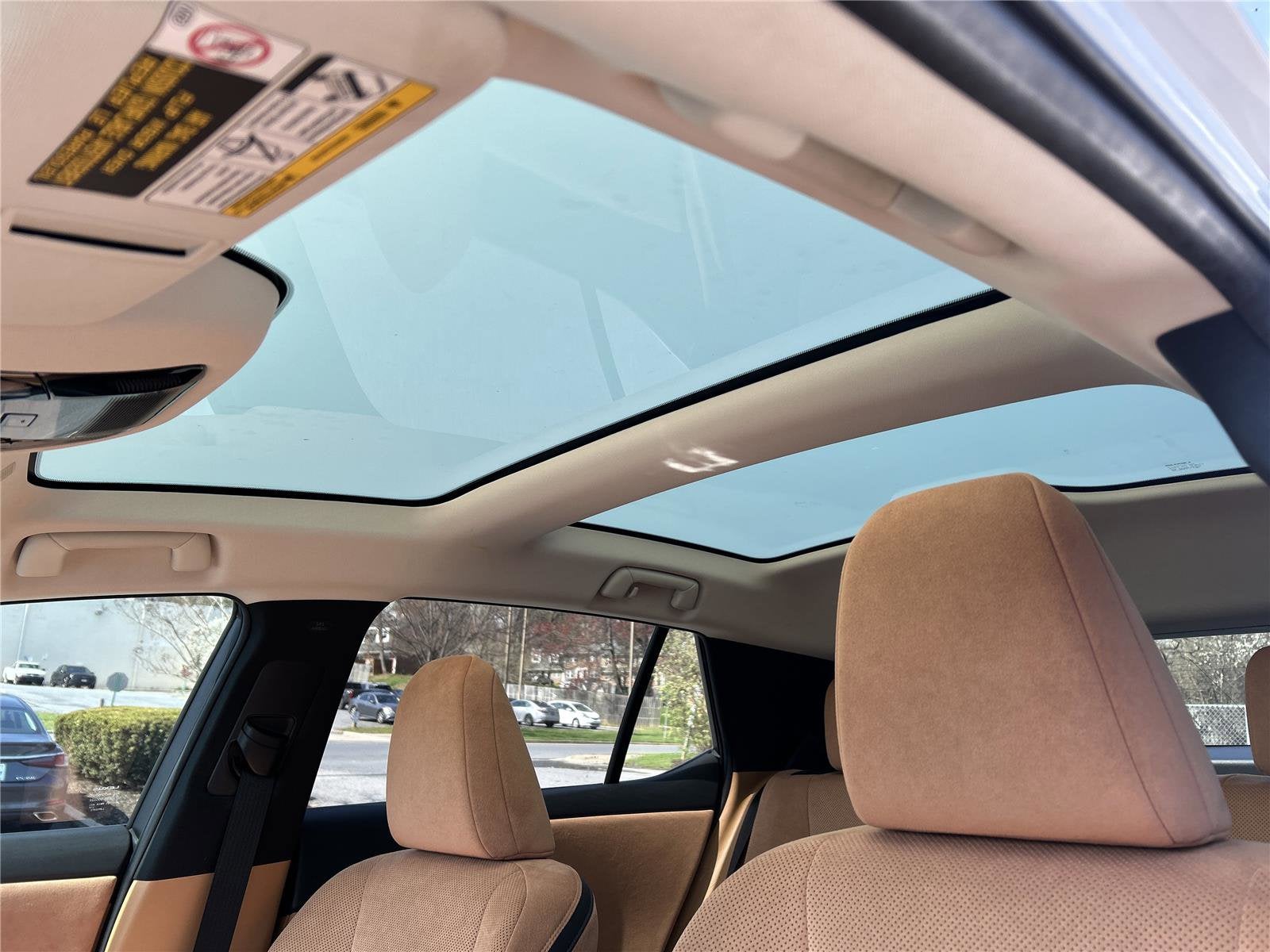 2023 Lexus RZ 450e Luxury AWD