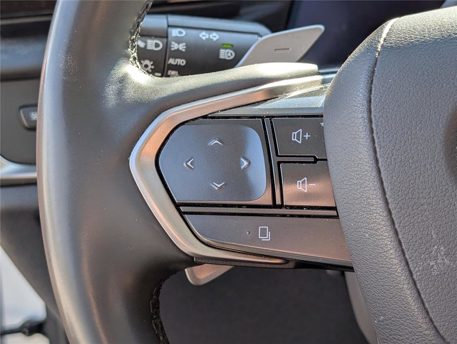 2023 Lexus RZ 450e Luxury AWD
