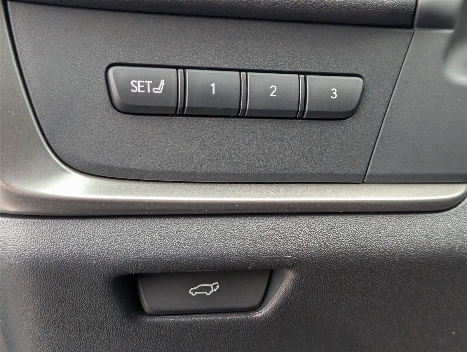 2025 Lexus RZ RZ 450e Premium