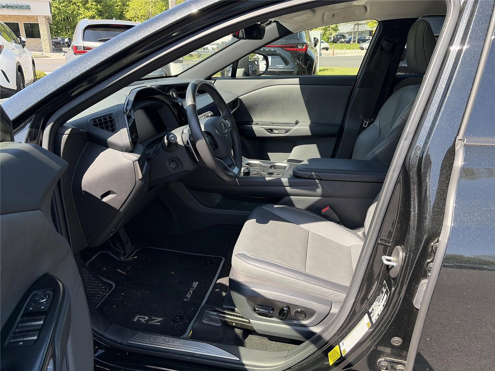 2024 Lexus RZ RZ 300e Luxury