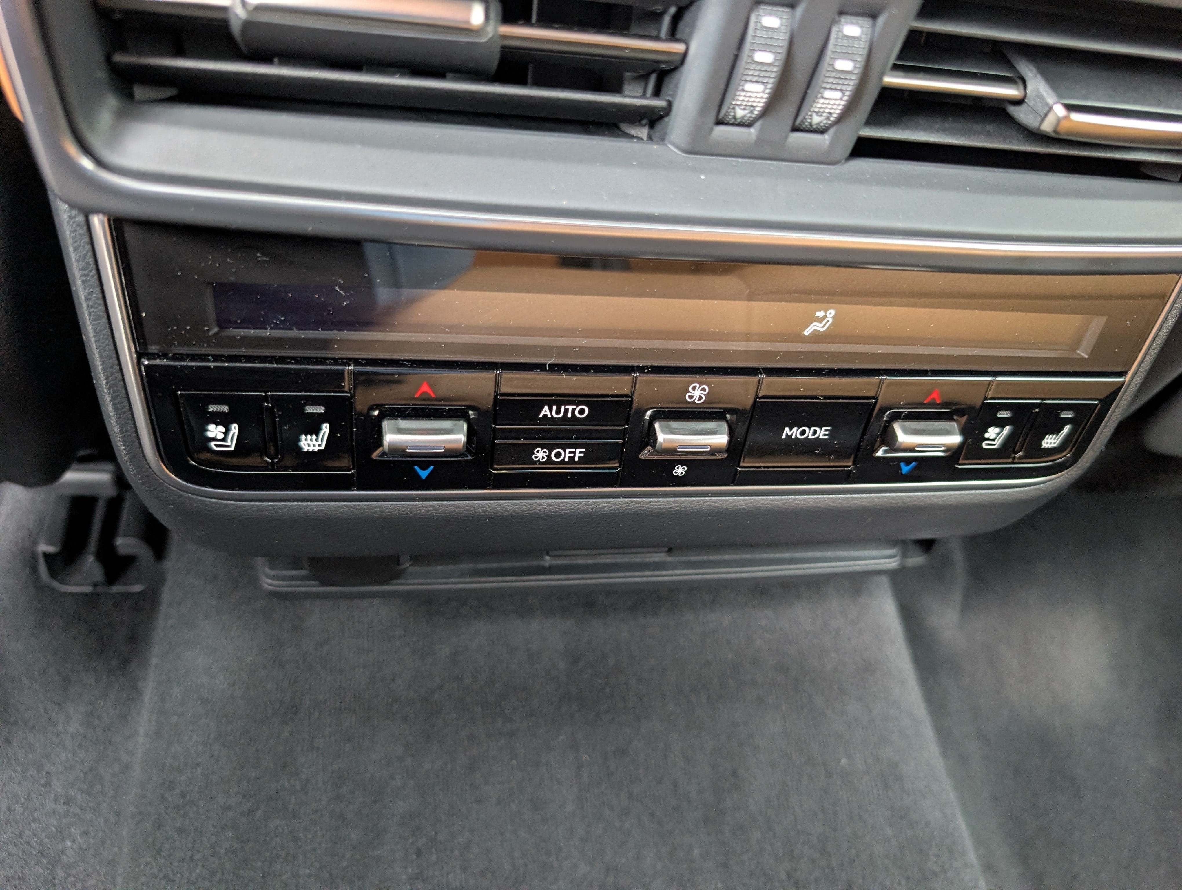 2025 Lexus LX 600 Luxury 4WD