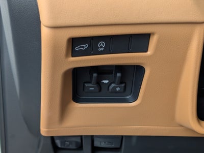 2025 Lexus LX 600 Luxury 4WD