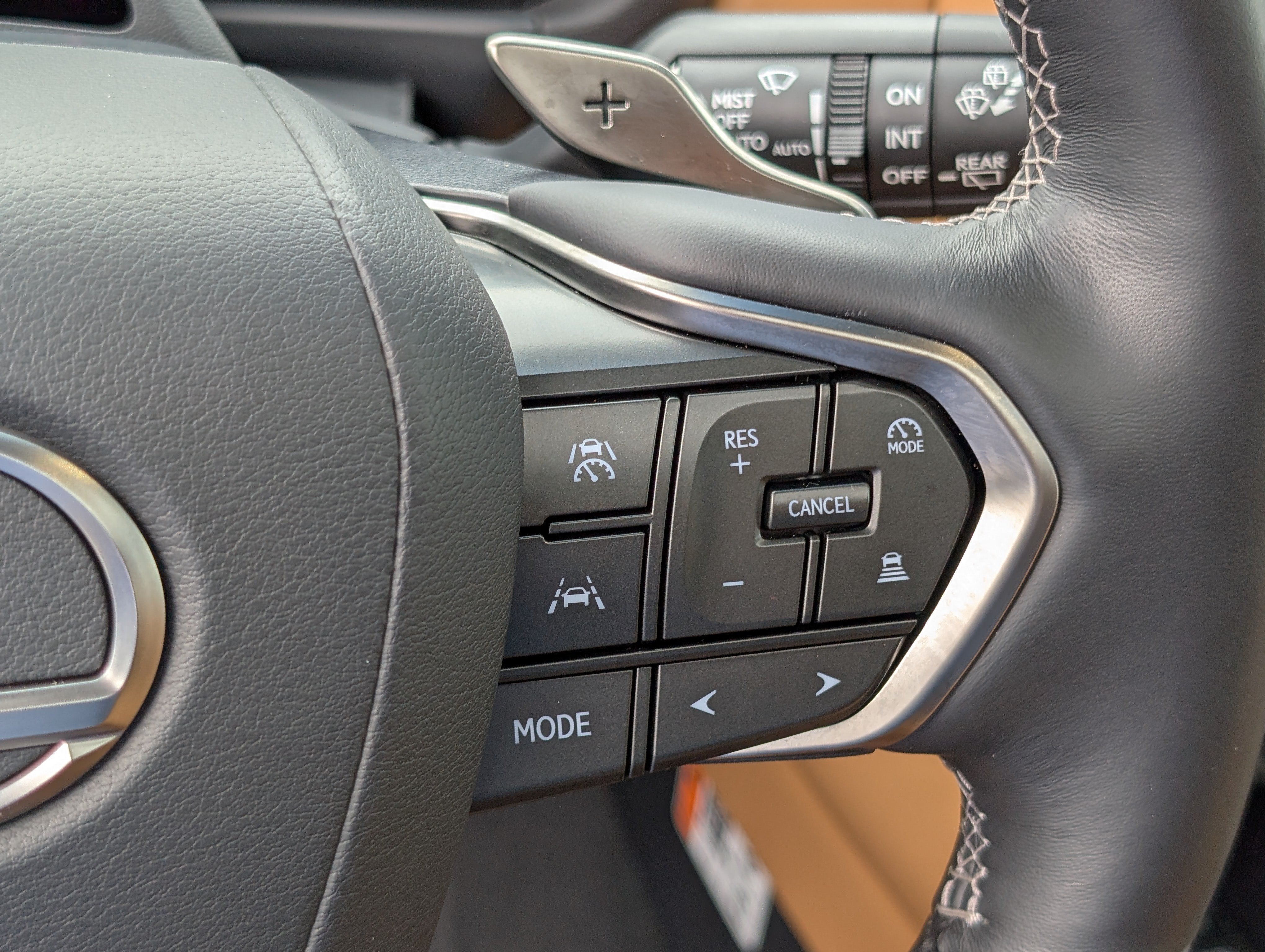 2025 Lexus LX 600 Luxury 4WD