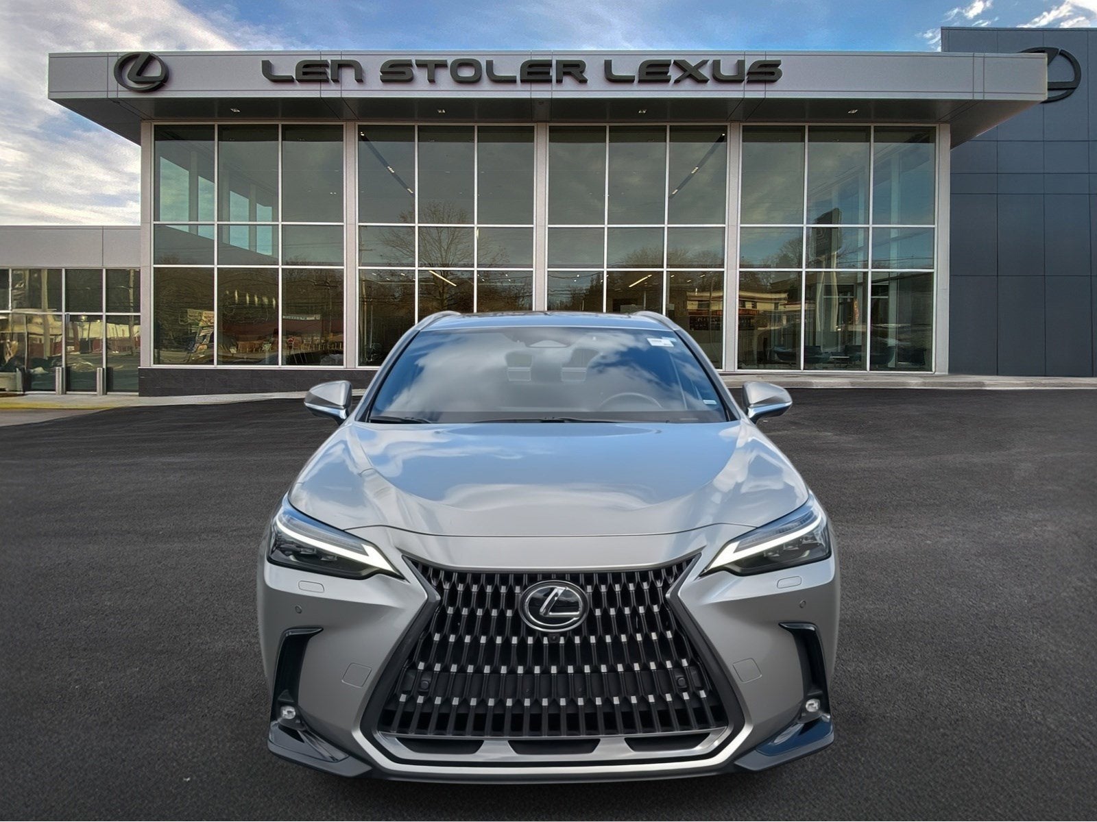 2024 Lexus NX NX 450h+ Luxury