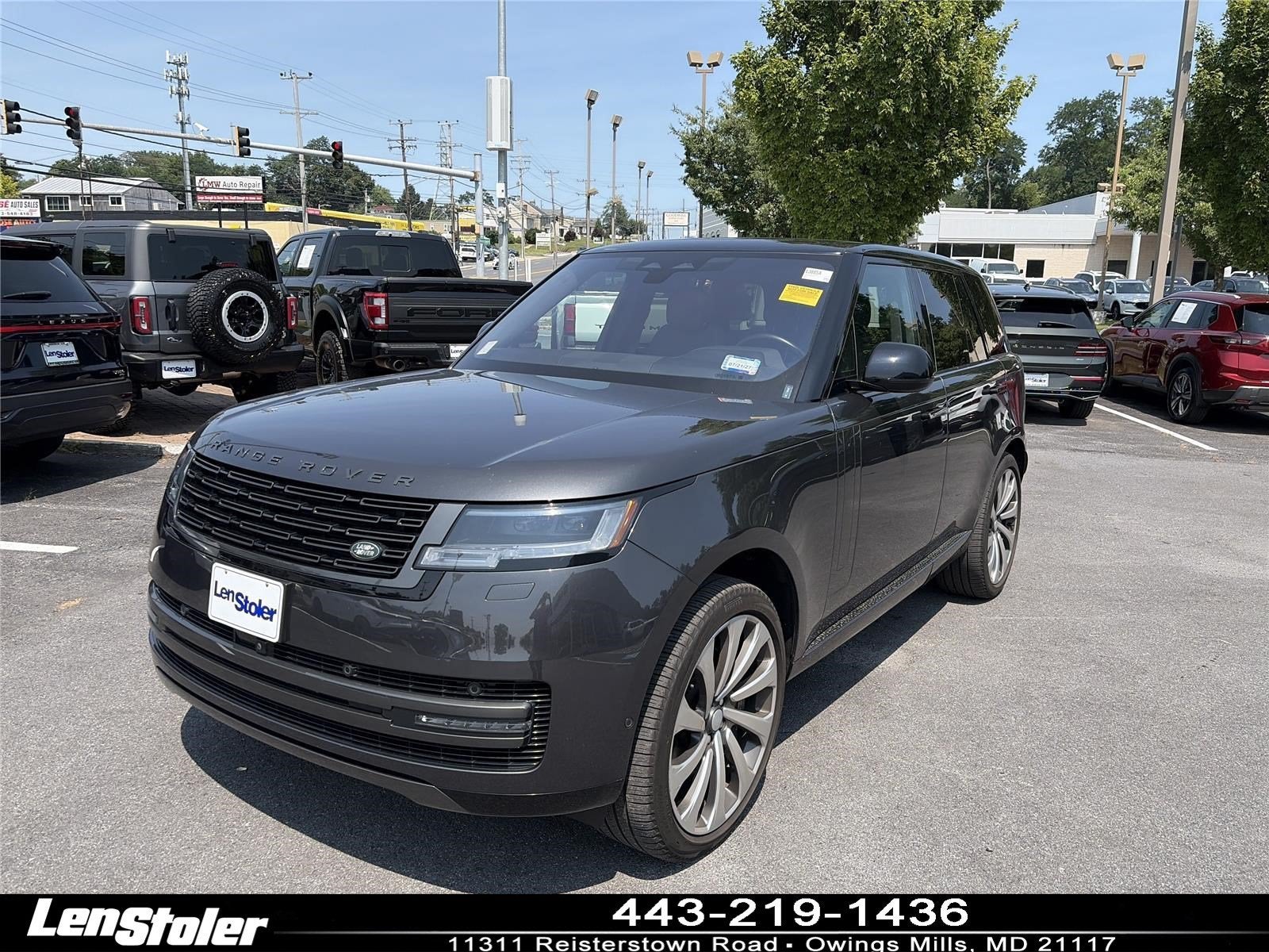 2023 Land Rover Range Rover SE