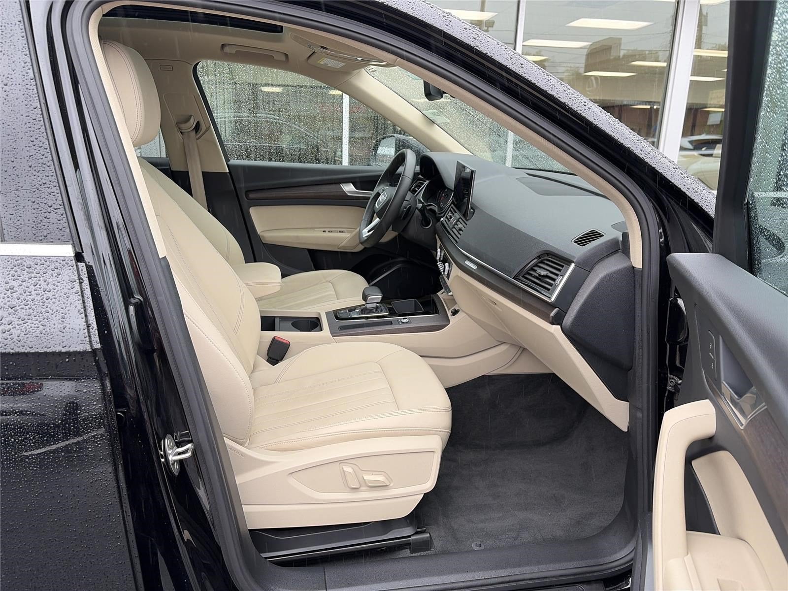 2023 Audi Q5 Premium