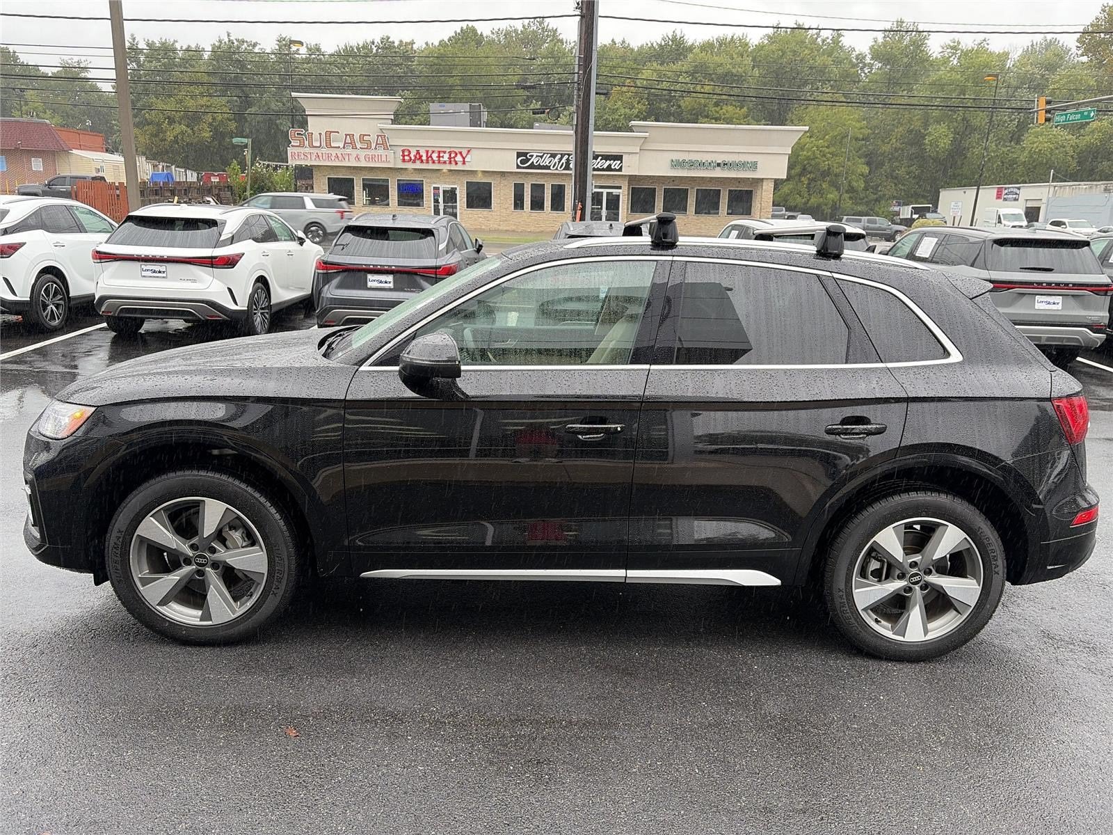 2023 Audi Q5 Premium