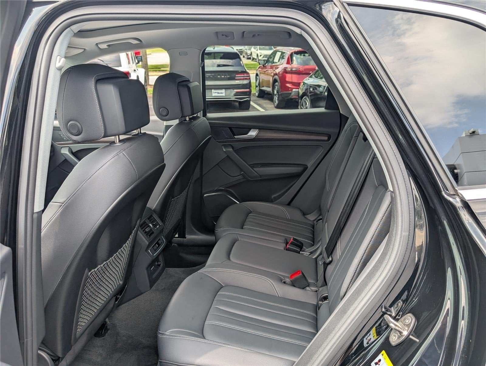2023 Audi Q5 S line Premium