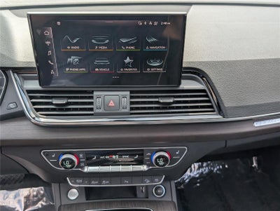 2023 Audi Q5 S line Premium