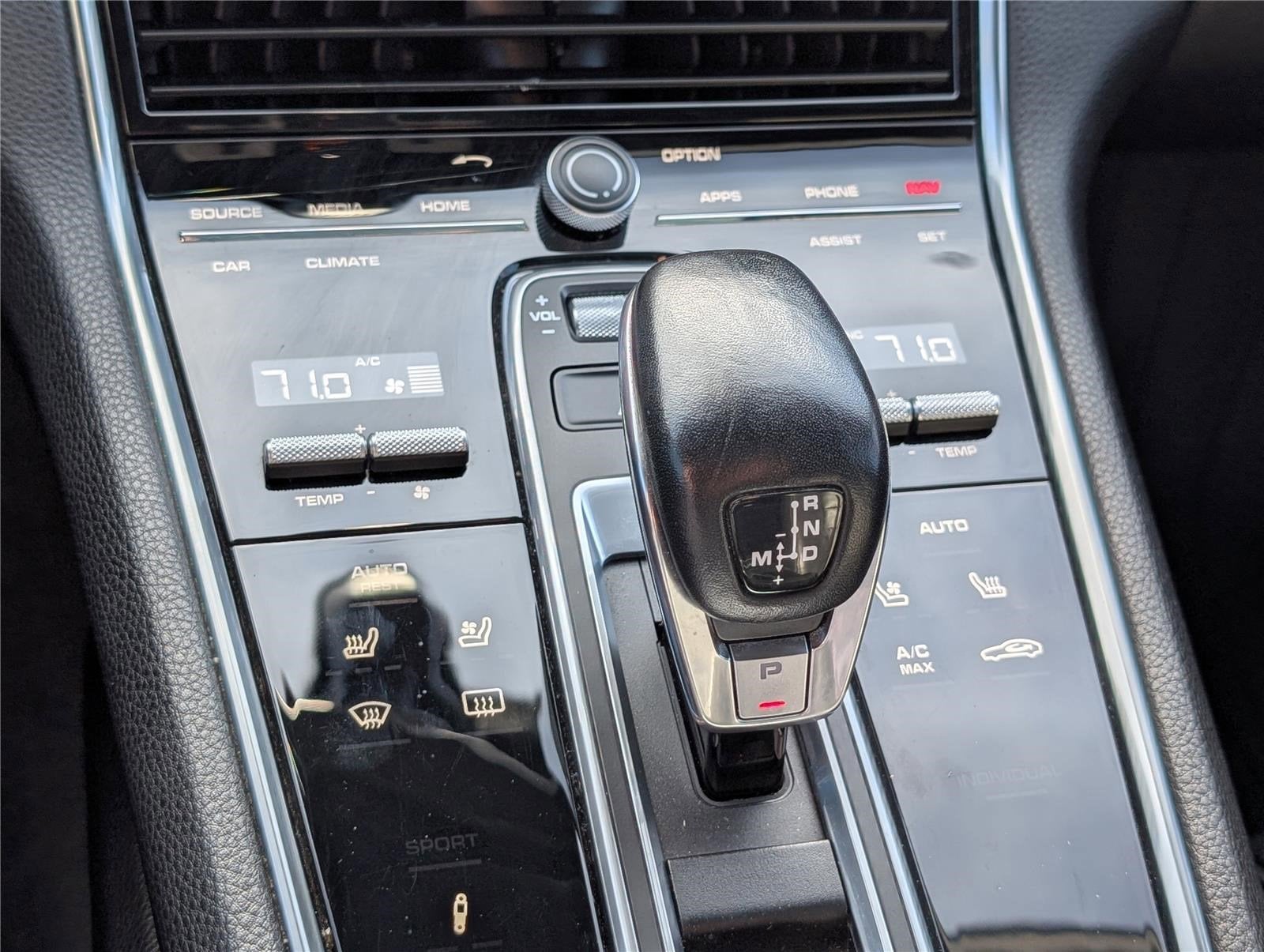 2018 Porsche Panamera 4S