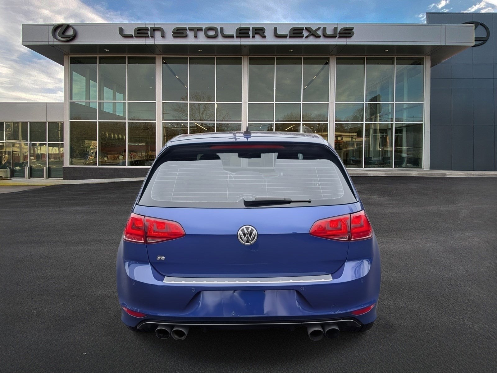 2016 Volkswagen Golf R Base
