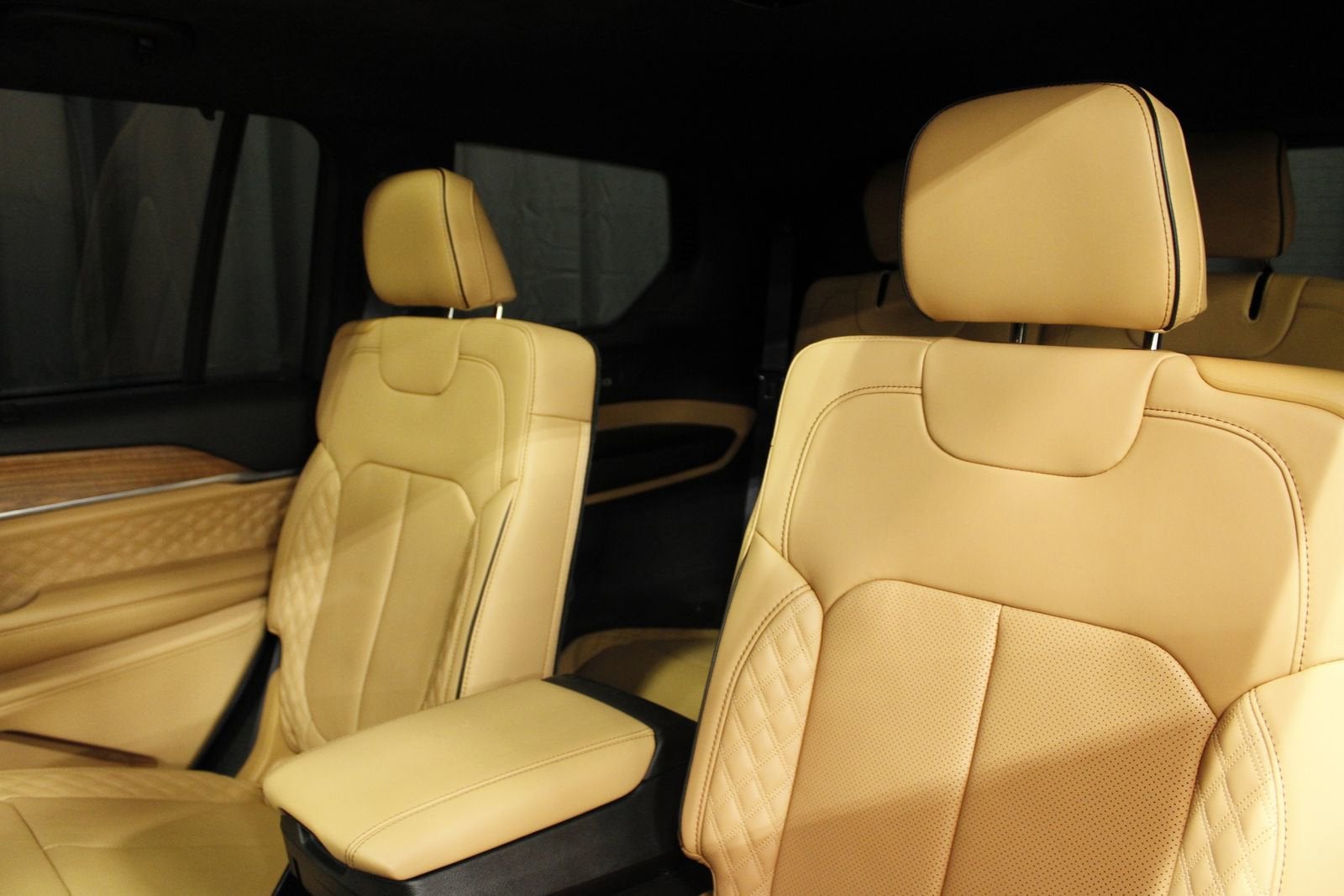 2025 Jeep Grand Cherokee L Summit Reserve