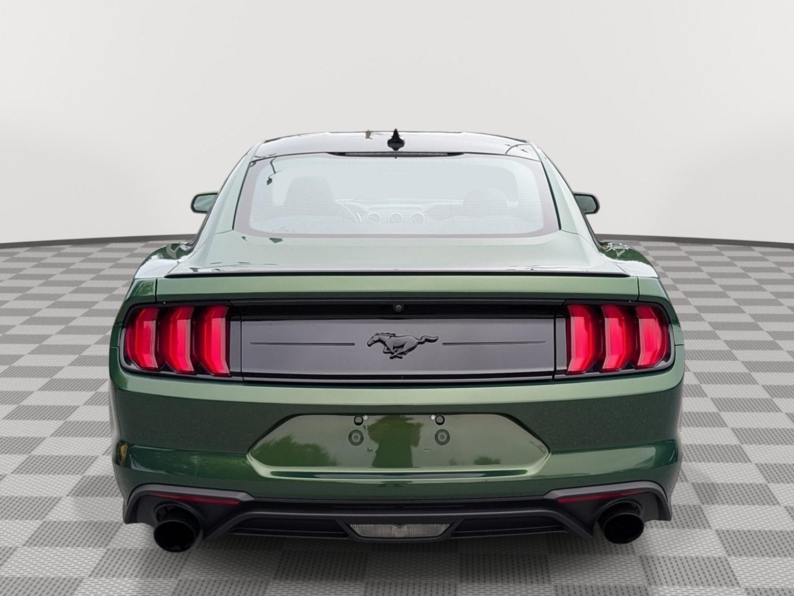 2022 Ford Mustang EcoBoost