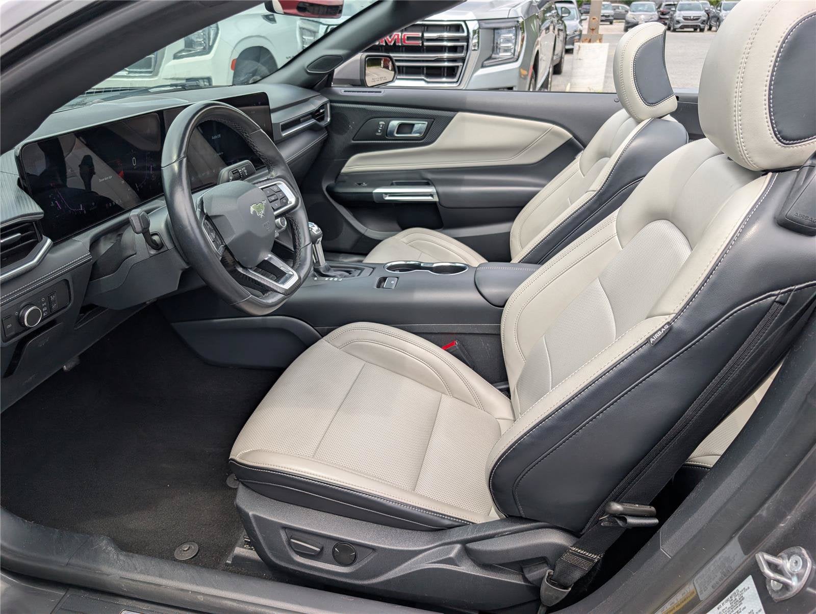2024 Ford Mustang EcoBoost