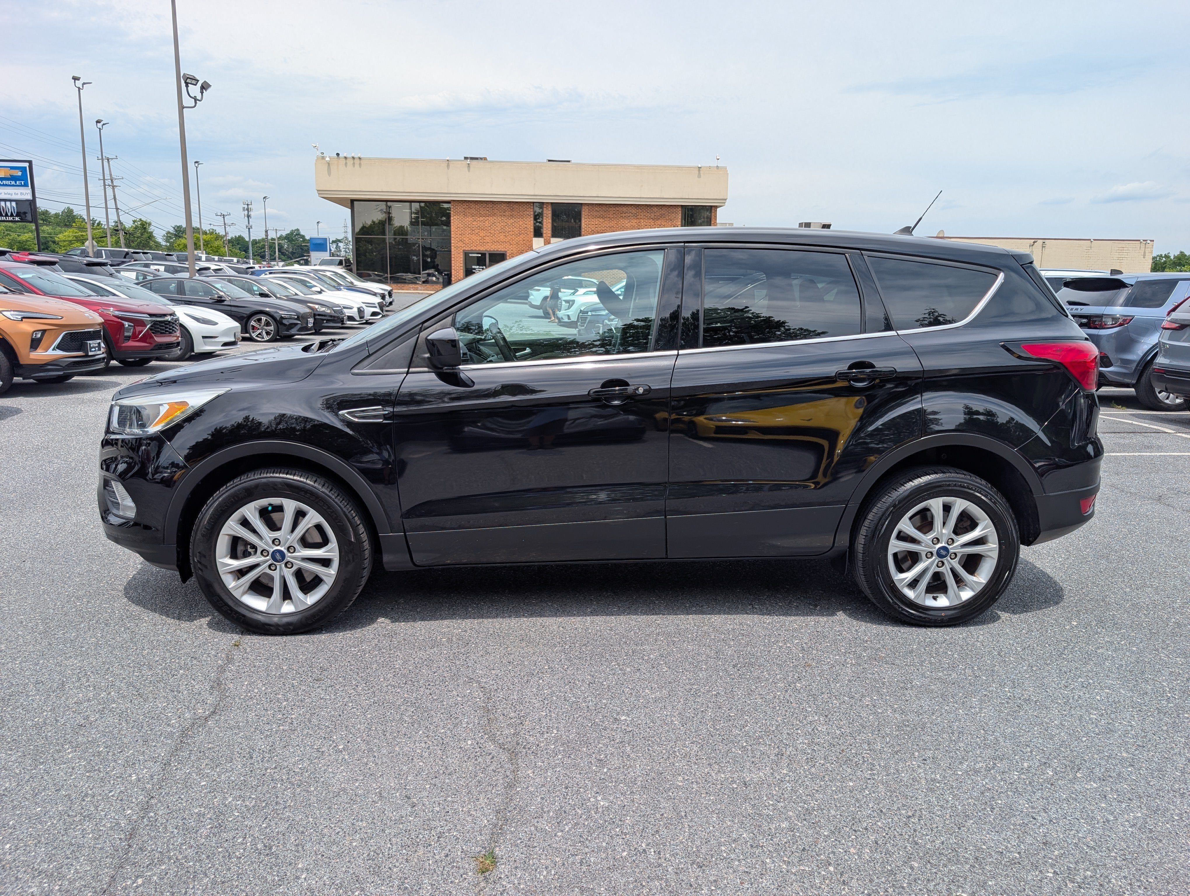 2019 Ford Escape SE