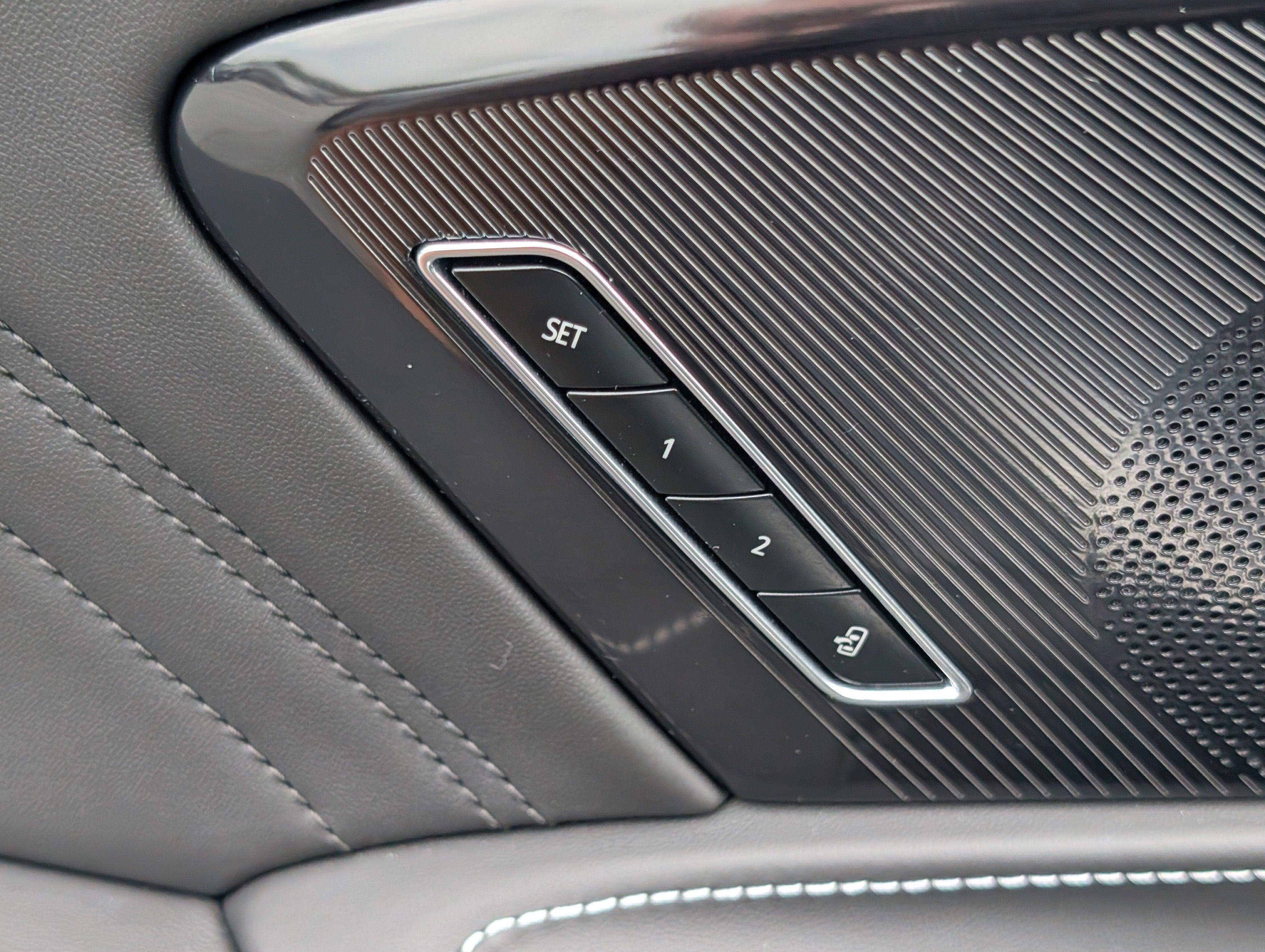 2025 Chevrolet Corvette E-Ray 3LZ