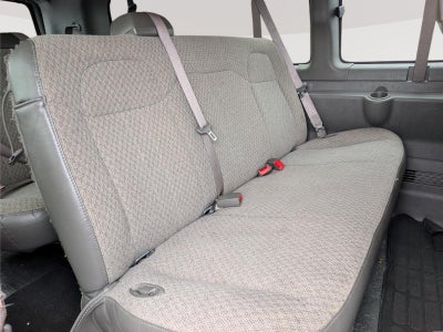 2025 Chevrolet Express Passenger 1LT