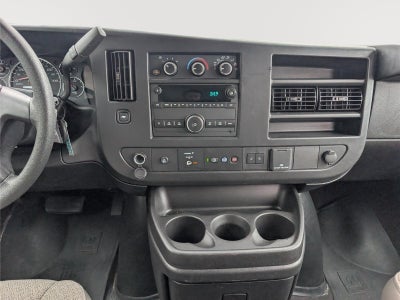 2025 Chevrolet Express Passenger 1LT