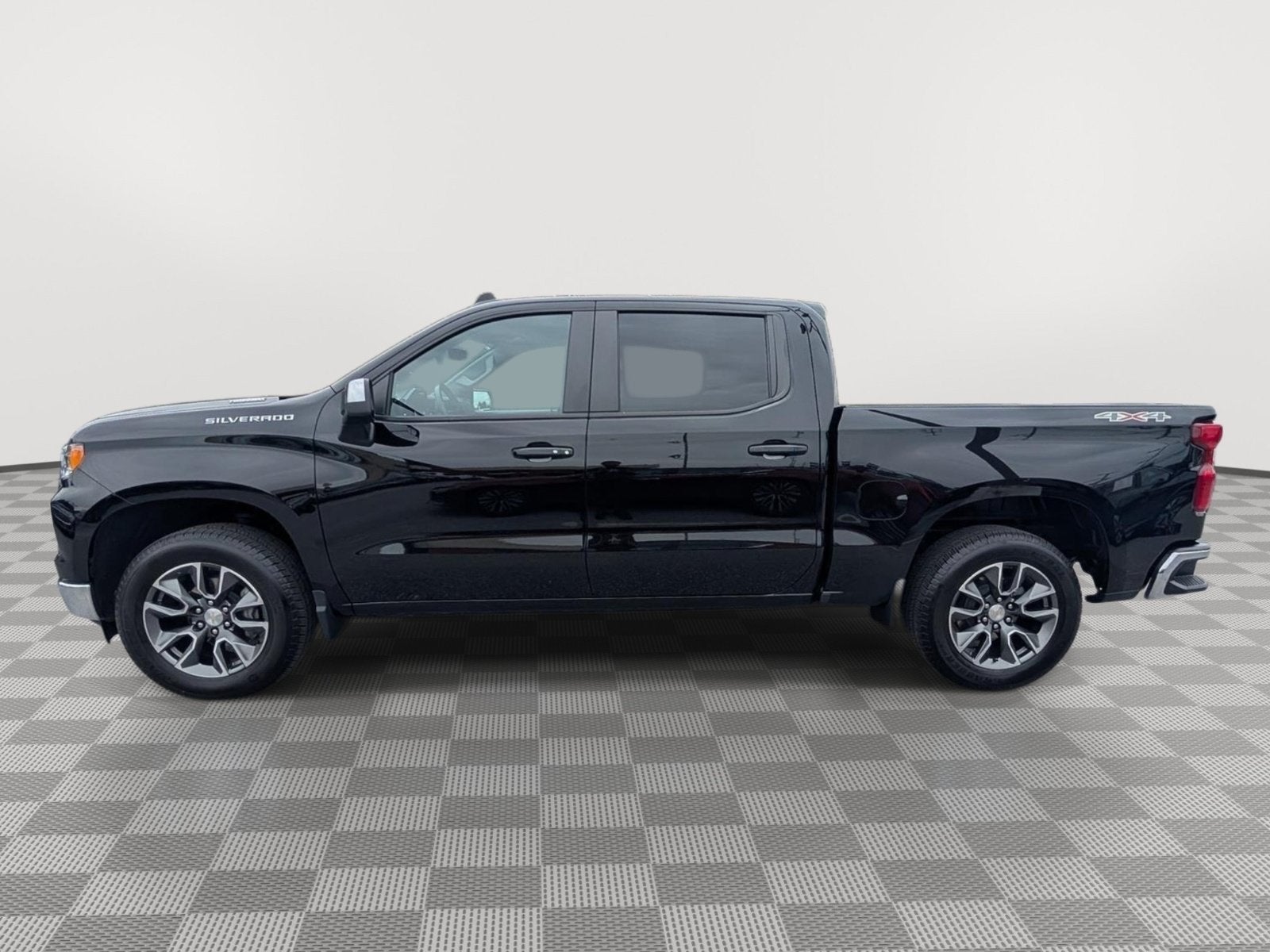 2025 Chevrolet Silverado 1500 LT (2FL)