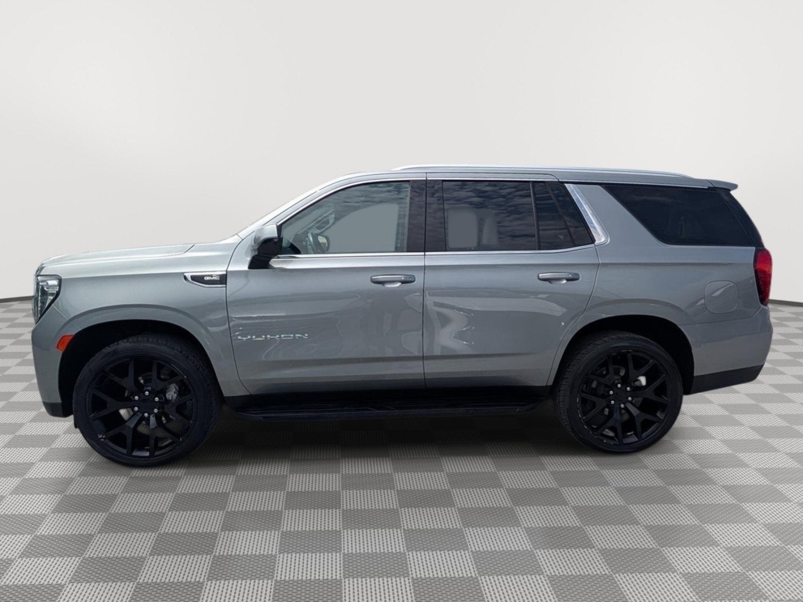 2023 GMC Yukon SLE