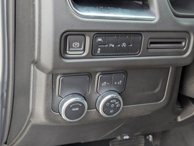 2023 GMC Yukon SLE