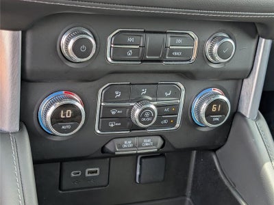 2023 GMC Yukon SLE