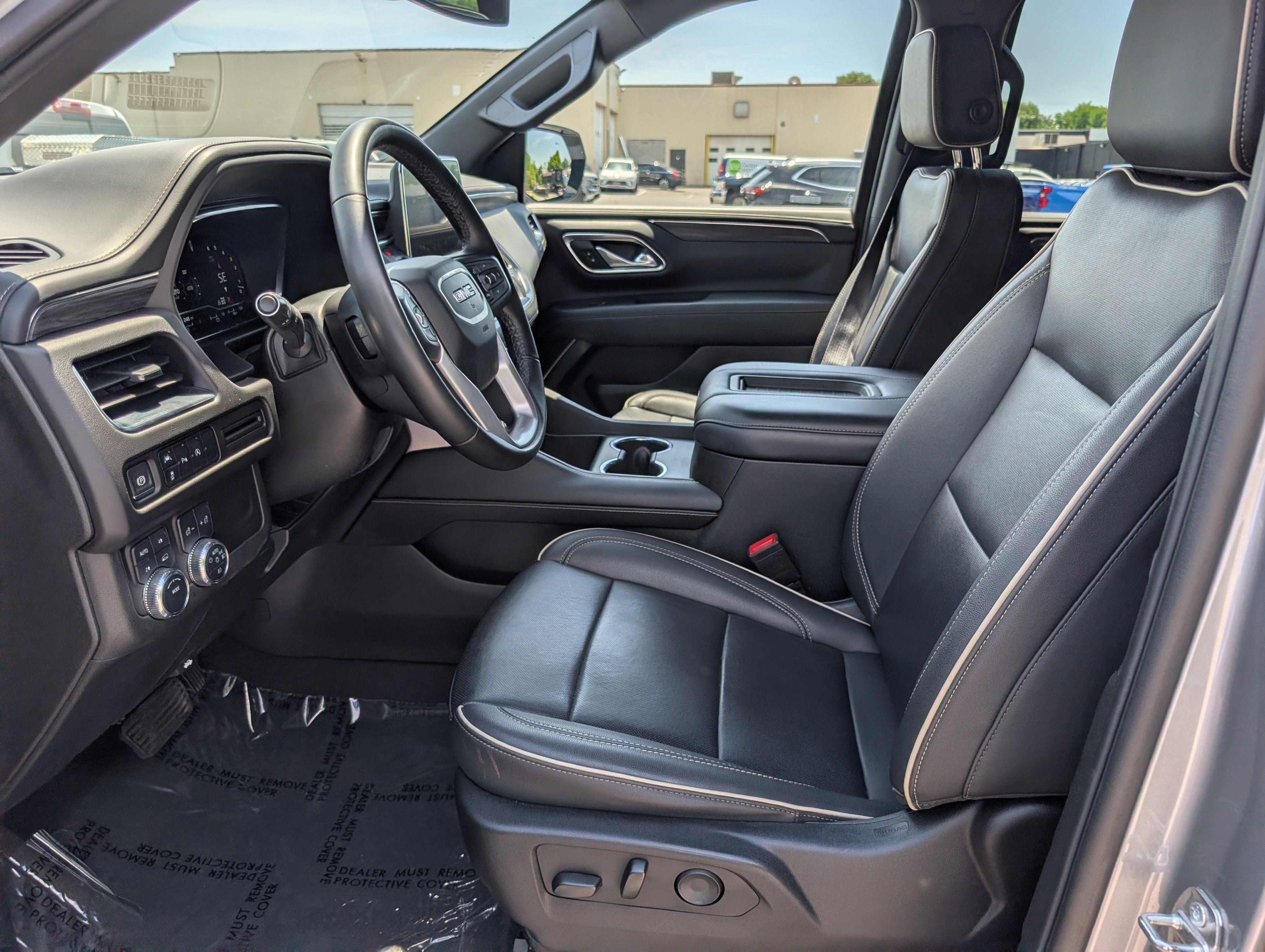 2024 GMC Yukon SLT