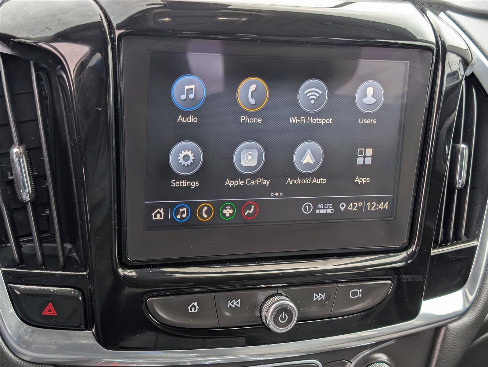 2021 Chevrolet Traverse LT Cloth